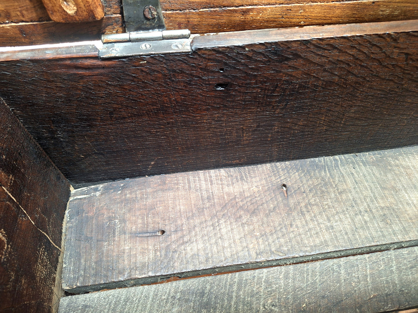 Antique Elm Six-plank Coffer