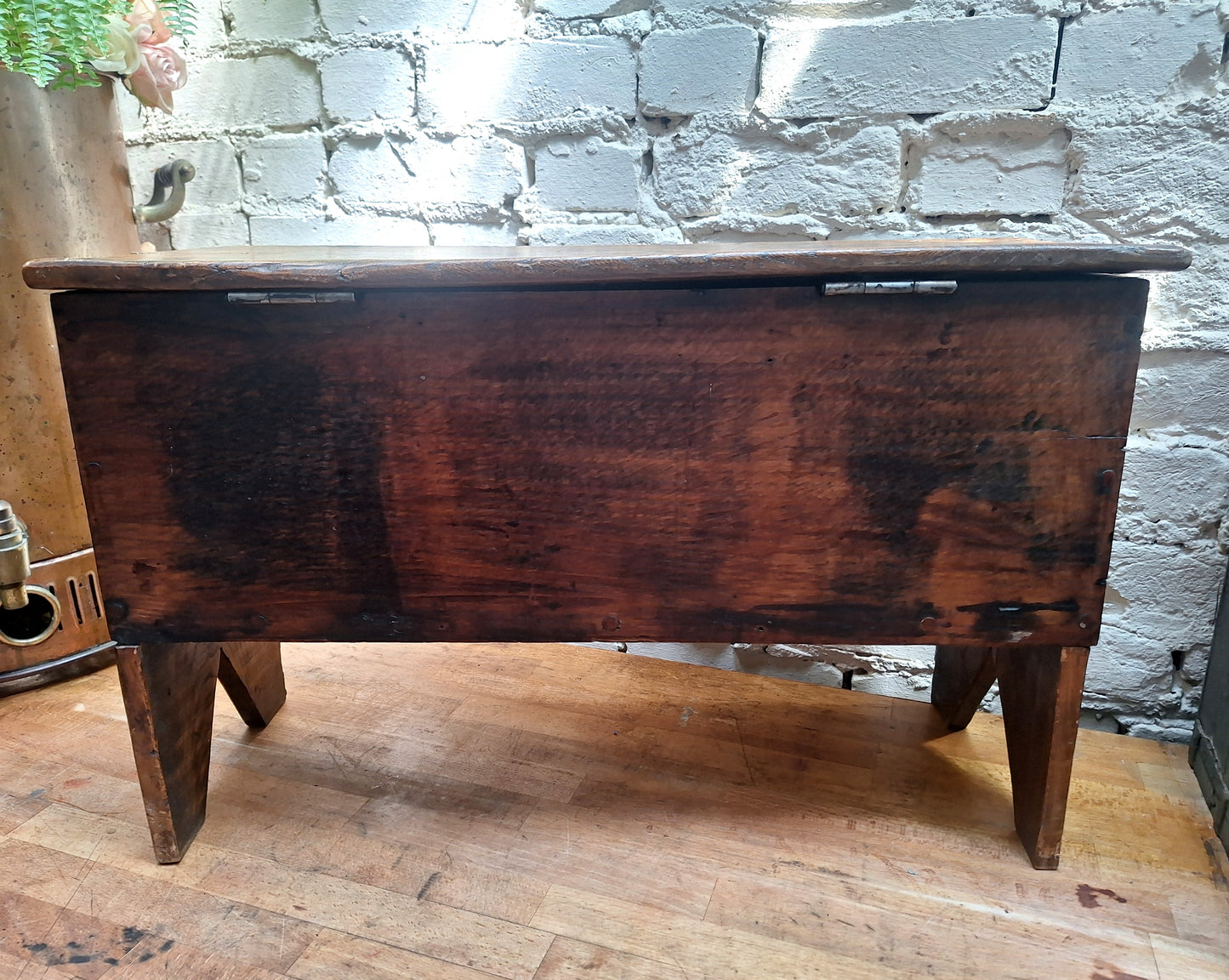 Antique Elm Six-plank Coffer