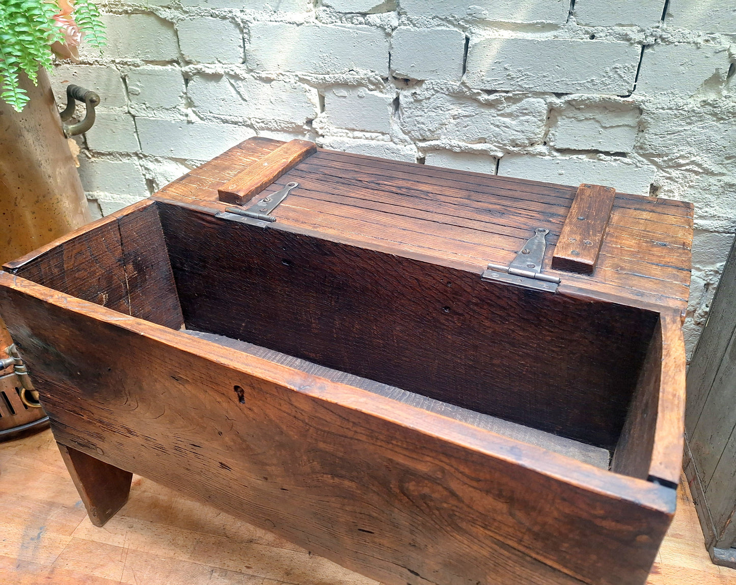 Antique Elm Six-plank Coffer