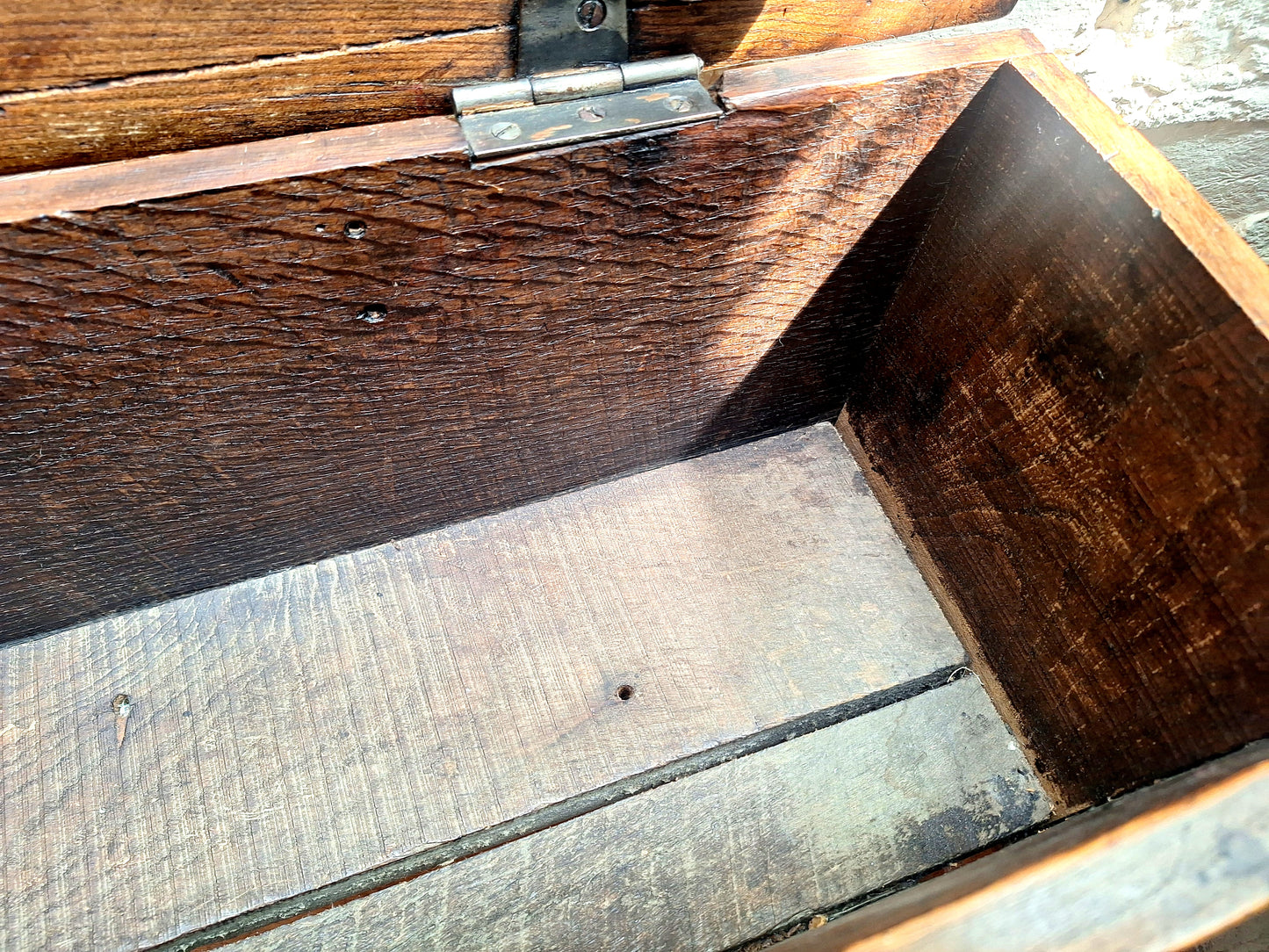 Antique Elm Six-plank Coffer