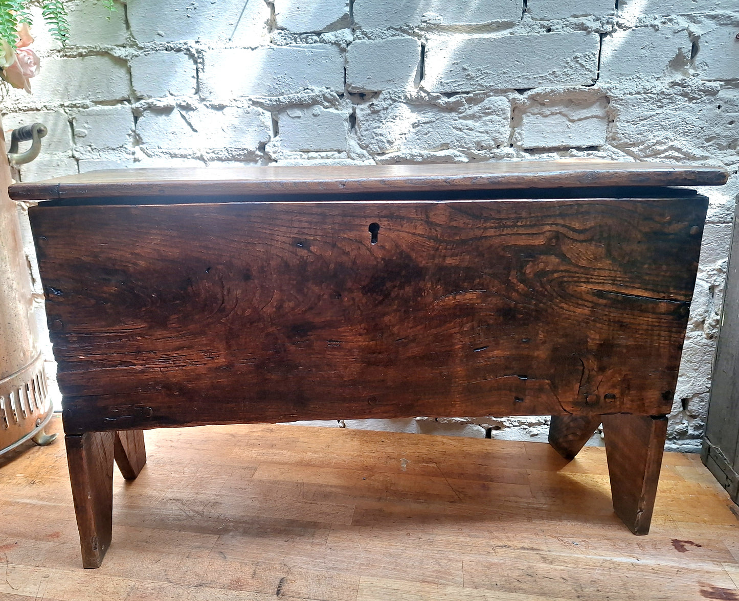 Antique Elm Six-plank Coffer
