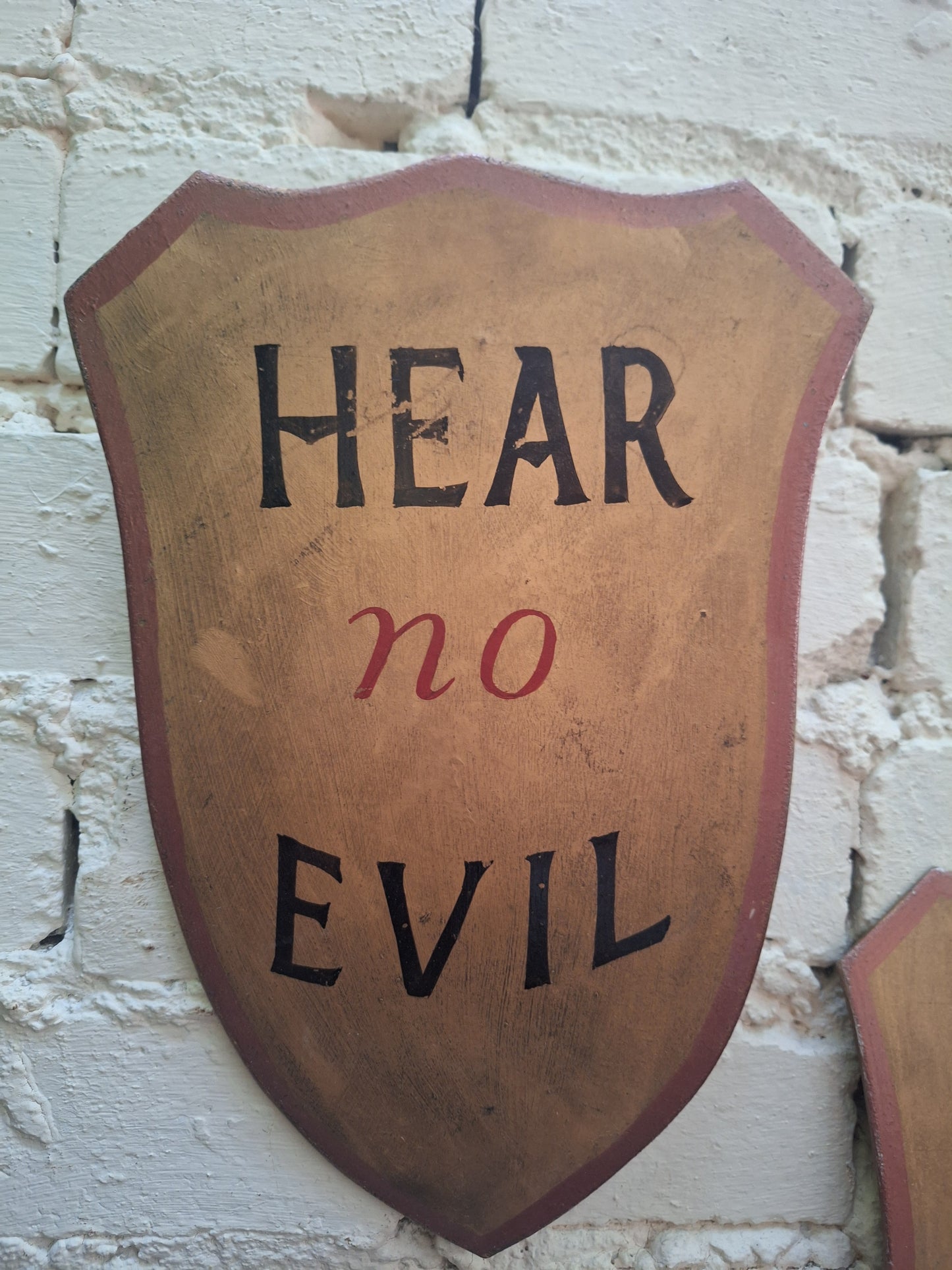 Vintage Folk Art Signs 'Hear no Evil..'
