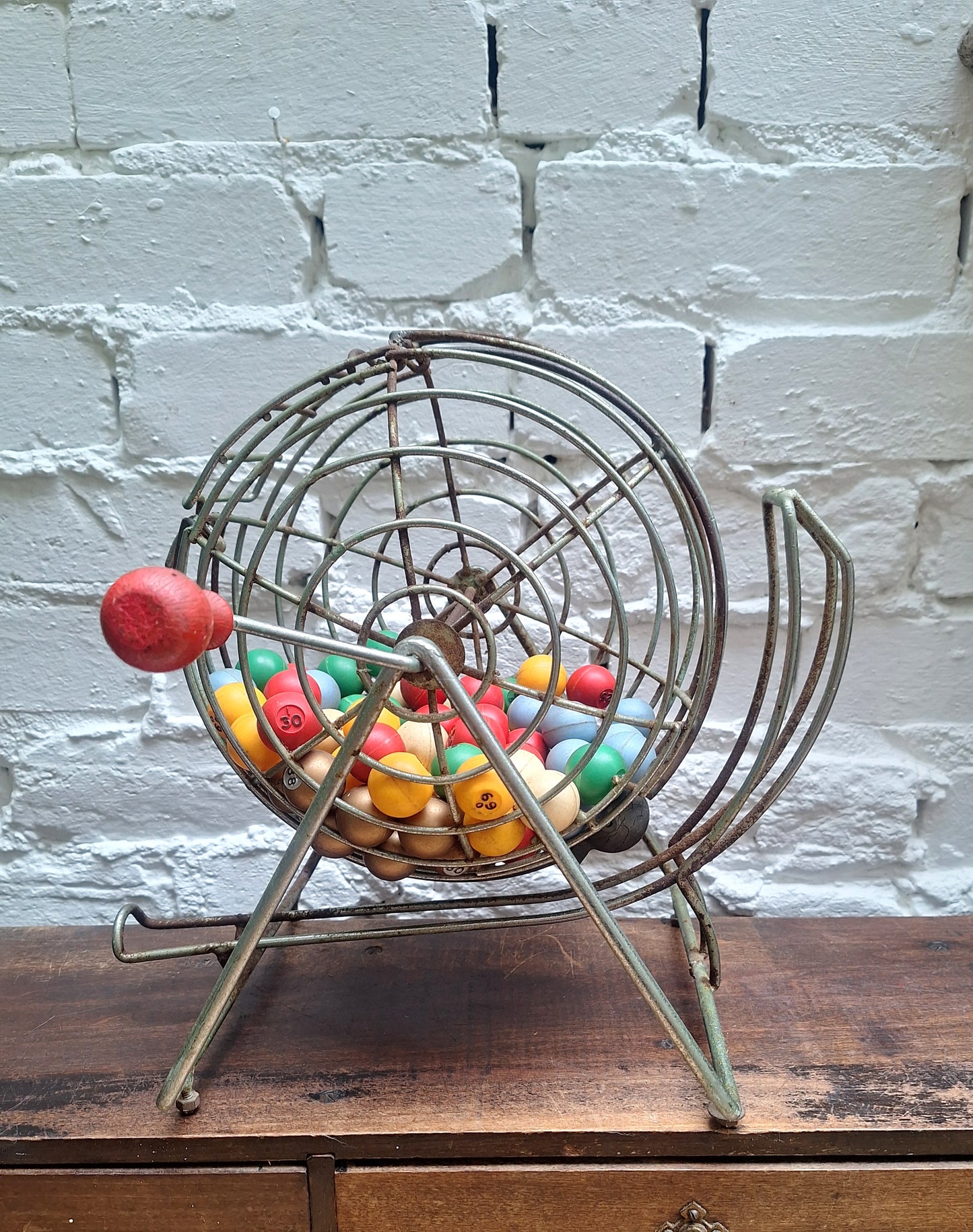 Vintage Metal Bingo Cage, Balls and Cards.