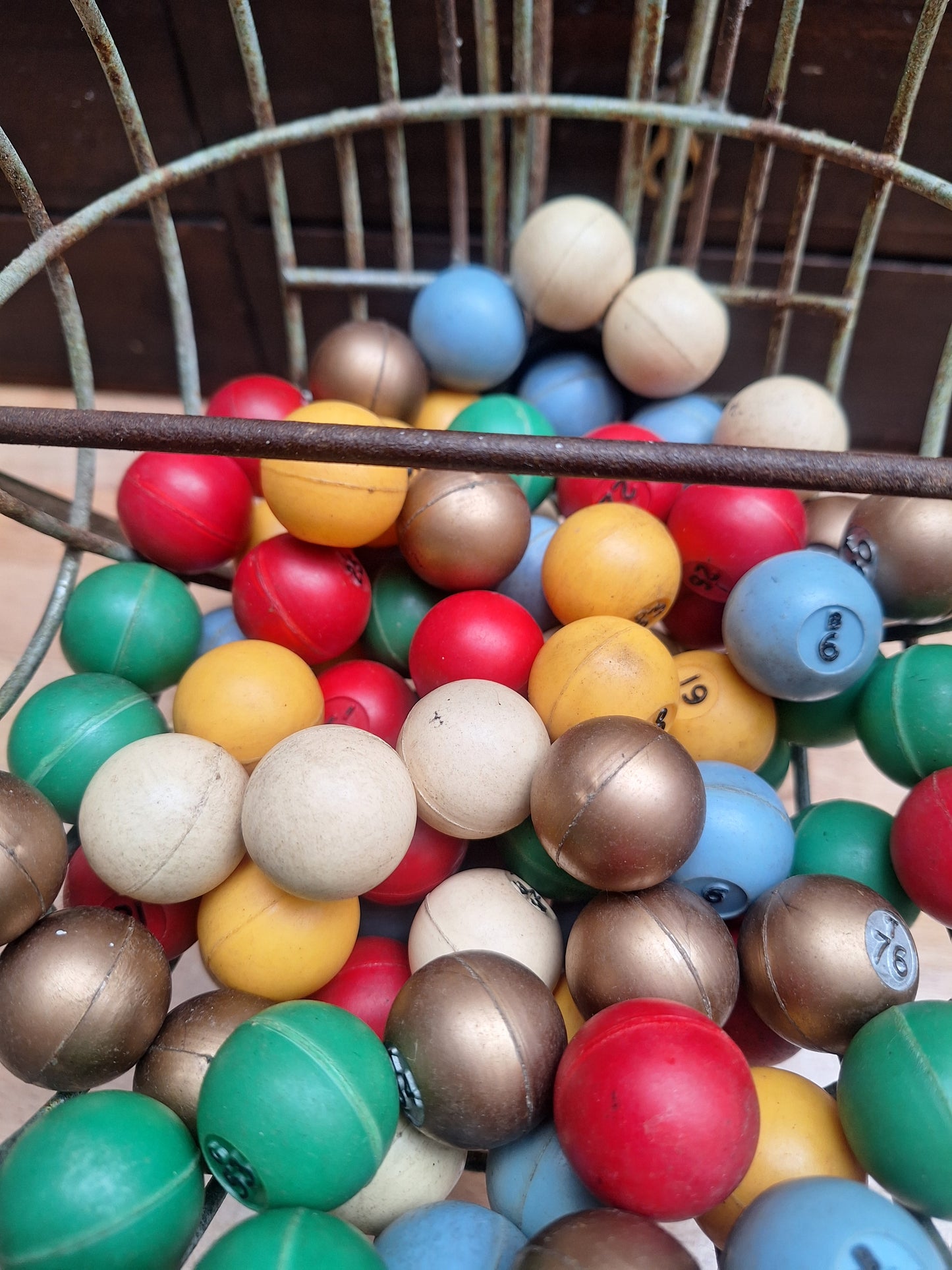 Vintage Metal Bingo Cage, Balls and Cards.